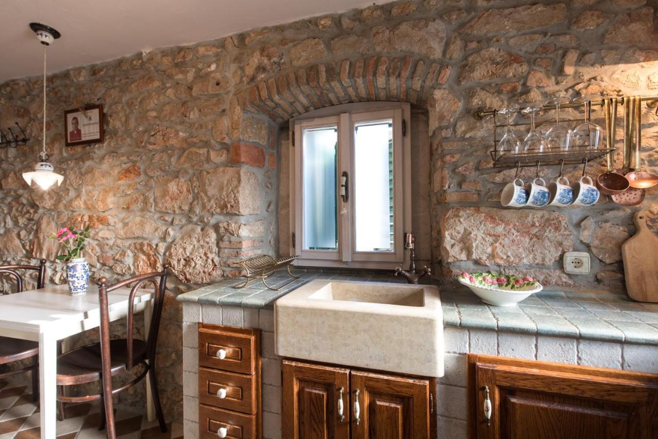 Holiday Home Bozanic Vrbnik Kültér fotó