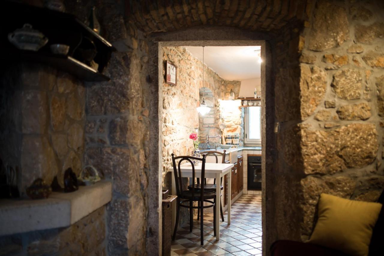 Holiday Home Bozanic Vrbnik Kültér fotó