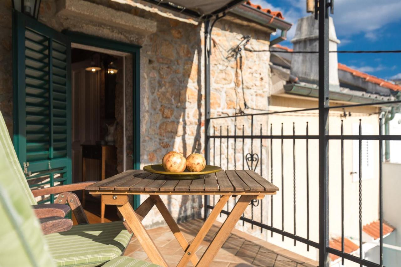 Holiday Home Bozanic Vrbnik Kültér fotó