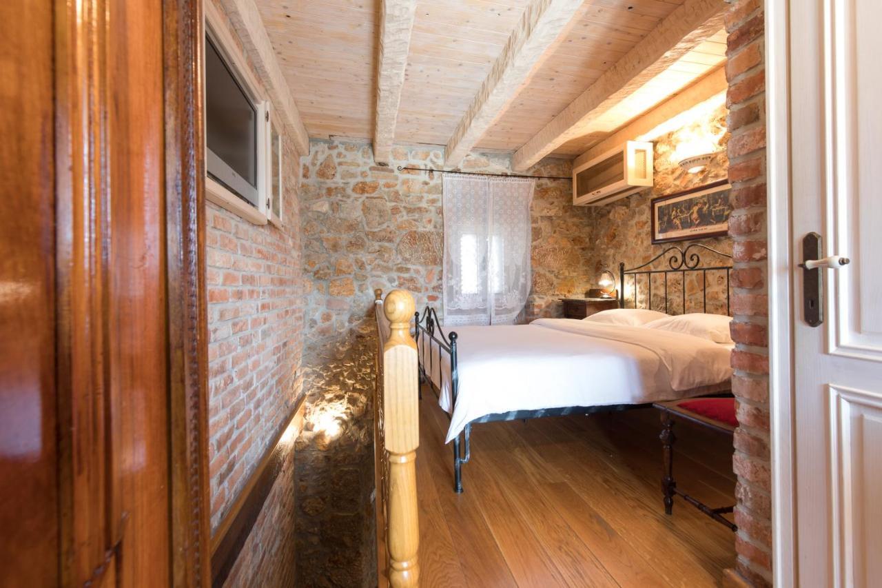 Holiday Home Bozanic Vrbnik Kültér fotó